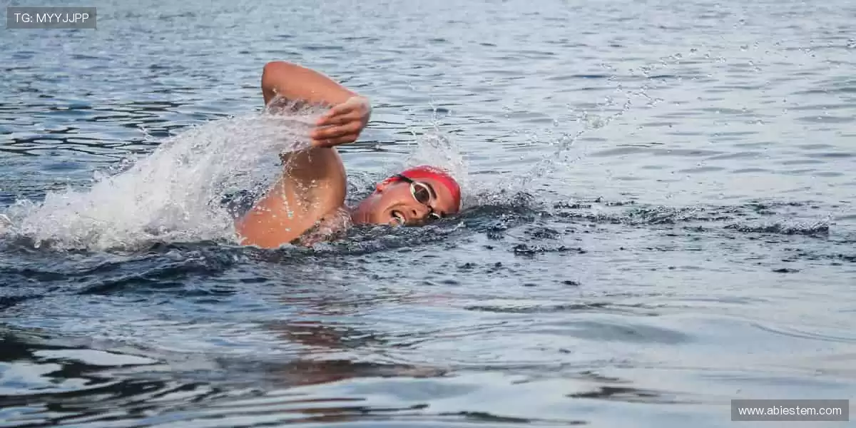 📺高清直播,每一个进球都让你身临其境!🏀